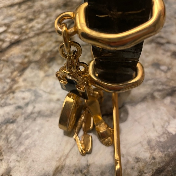 BELT - Picture 2 of 5